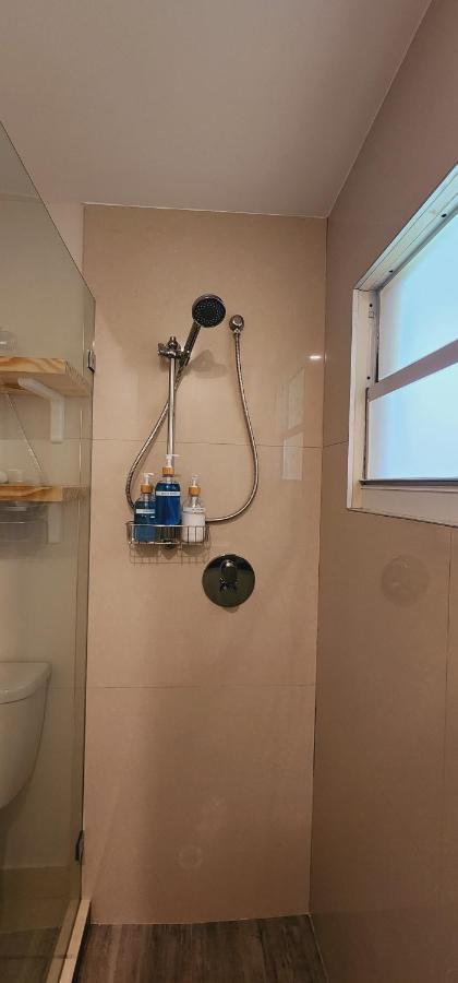 Private Aparment Studio In The Hard Of Miami Unit # 6 Opa-locka 外观 照片